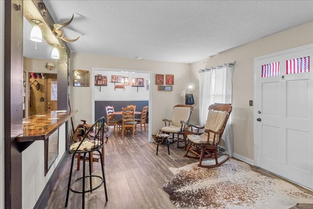 806 Brookhaven Cir, Shelbyville, TN 37160