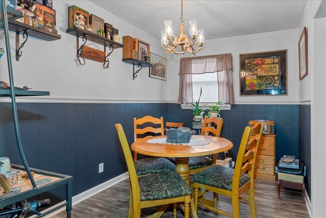 806 Brookhaven Cir, Shelbyville, TN 37160