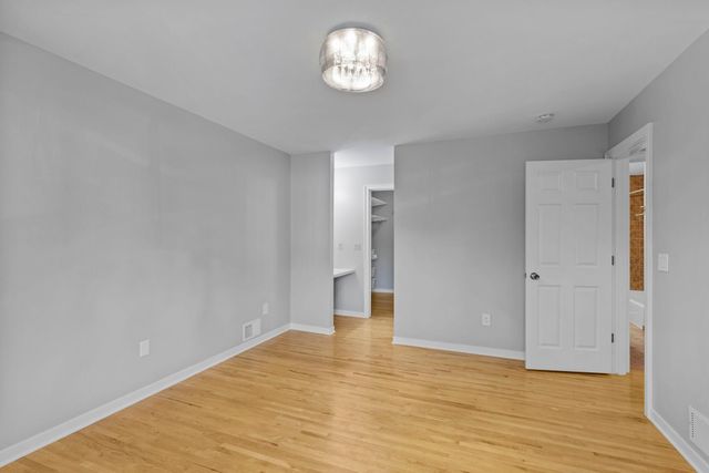 4645 Orchid Lane N, Plymouth, MN 55446