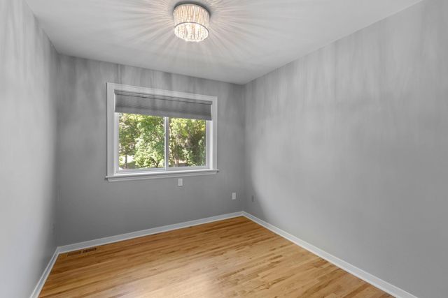 4645 Orchid Lane N, Plymouth, MN 55446