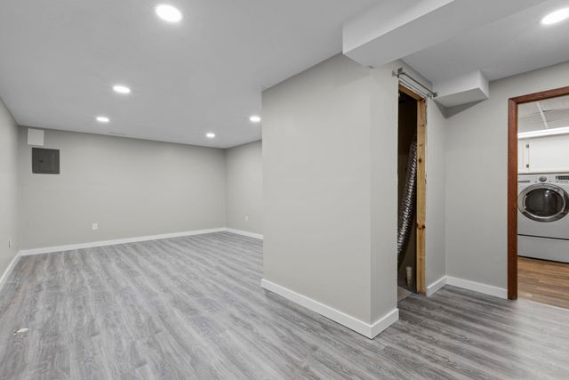 4645 Orchid Lane N, Plymouth, MN 55446