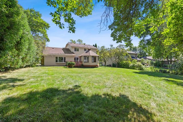 4645 Orchid Lane N, Plymouth, MN 55446