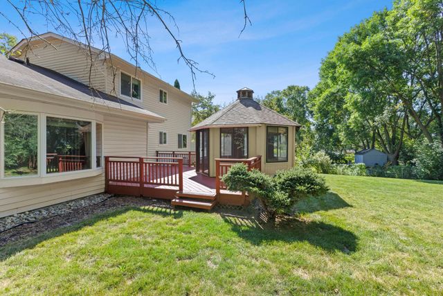 4645 Orchid Lane N, Plymouth, MN 55446