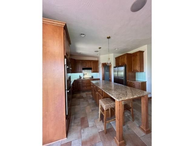 8048 SAQUARO COURT, Neenah, WI 54956