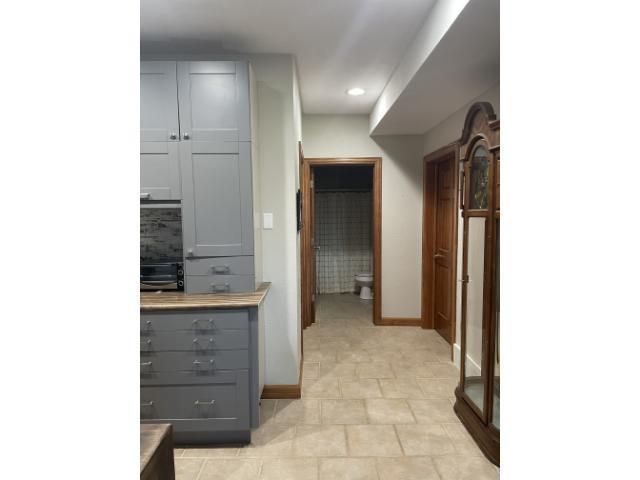 8048 SAQUARO COURT, Neenah, WI 54956