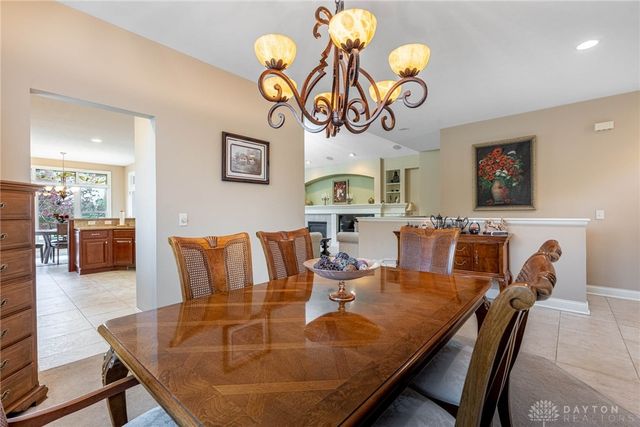 981 Eagle Run Drive, Centerville, OH 45458