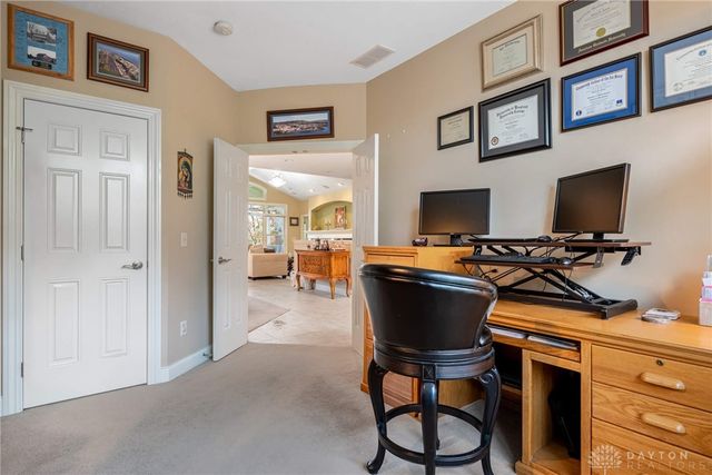 981 Eagle Run Drive, Centerville, OH 45458