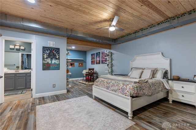 981 Eagle Run Drive, Centerville, OH 45458