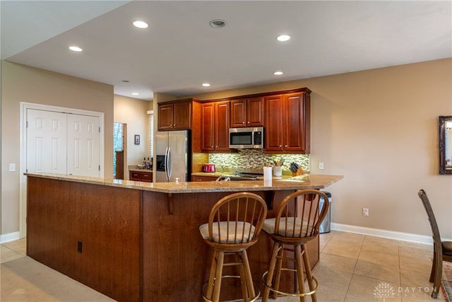 981 Eagle Run Drive, Centerville, OH 45458