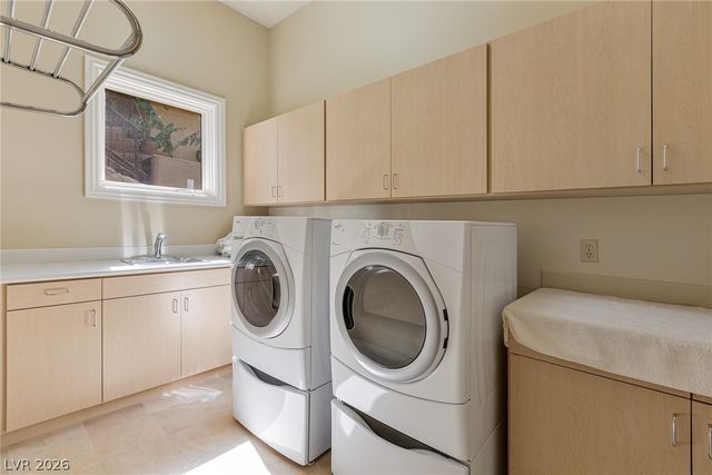 1520 Macdonald Ranch Drive, Henderson, NV 89012