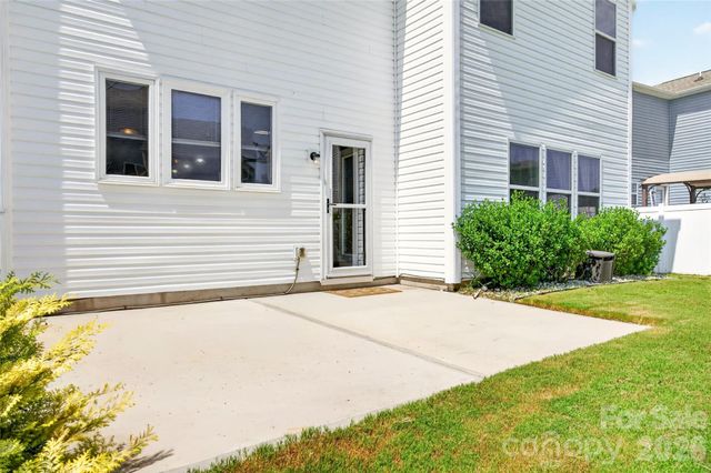 167 Sutters Mill Drive, Troutman, NC 28166