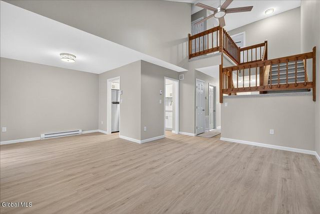 4043 Chaucer Place, Guilderland, NY 12159