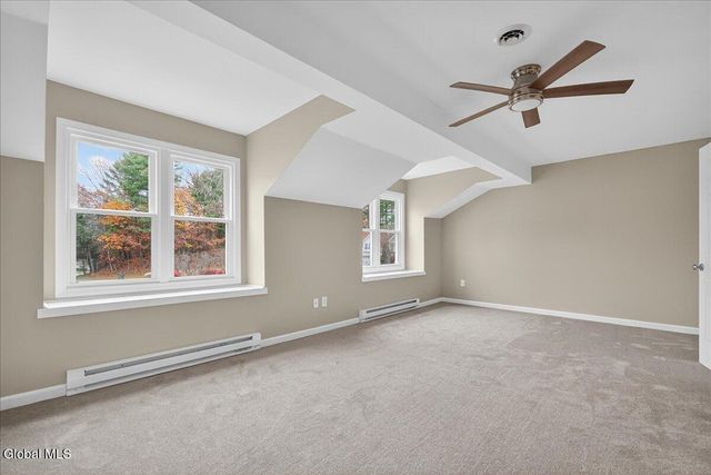 4043 Chaucer Place, Guilderland, NY 12159