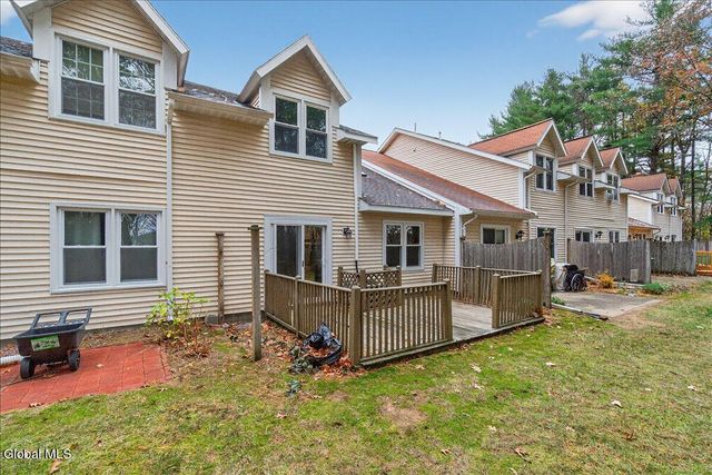 4043 Chaucer Place, Guilderland, NY 12159