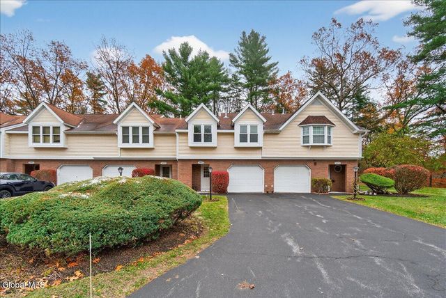 4043 Chaucer Place, Guilderland, NY 12159