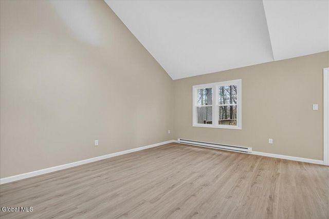 4043 Chaucer Place, Guilderland, NY 12159