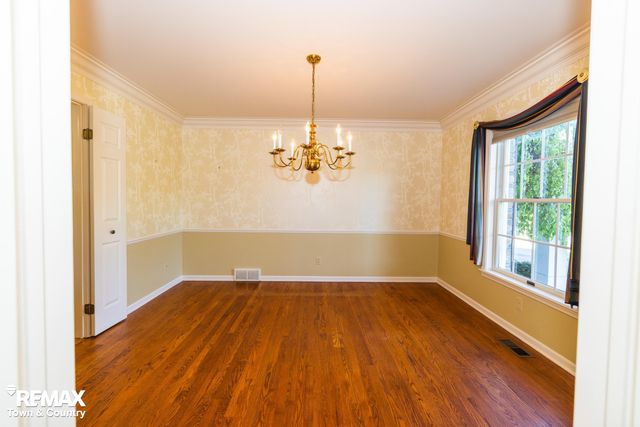 6445 Hickory Hollow Court, Flint, MI 48532