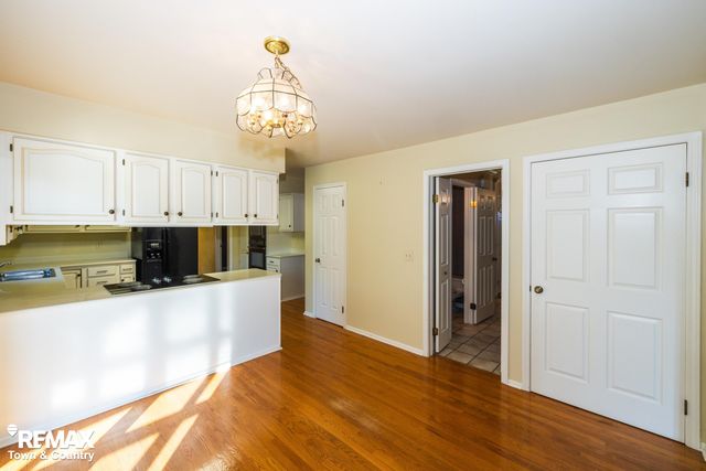 6445 Hickory Hollow Court, Flint, MI 48532