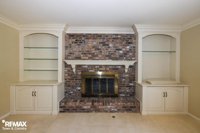 6445 Hickory Hollow Court, Flint, MI 48532