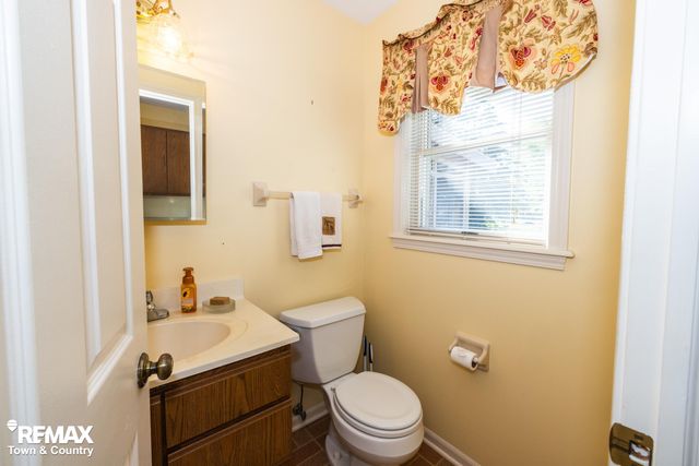 6445 Hickory Hollow Court, Flint, MI 48532