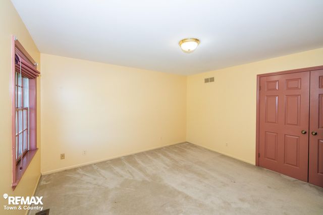 6445 Hickory Hollow Court, Flint, MI 48532