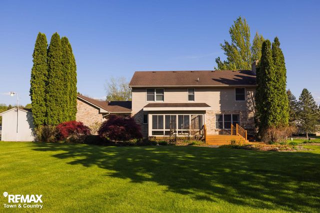 6445 Hickory Hollow Court, Flint, MI 48532