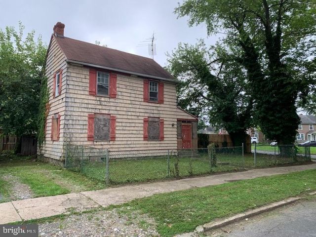 2894 TUCKAHOE RD, Camden, NJ 08104