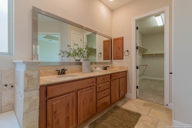 12030 UPTON PARK, San Antonio, TX 78253