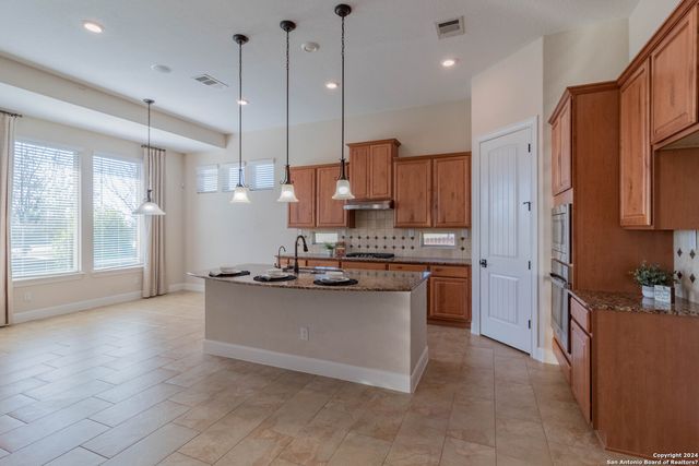 12030 UPTON PARK, San Antonio, TX 78253