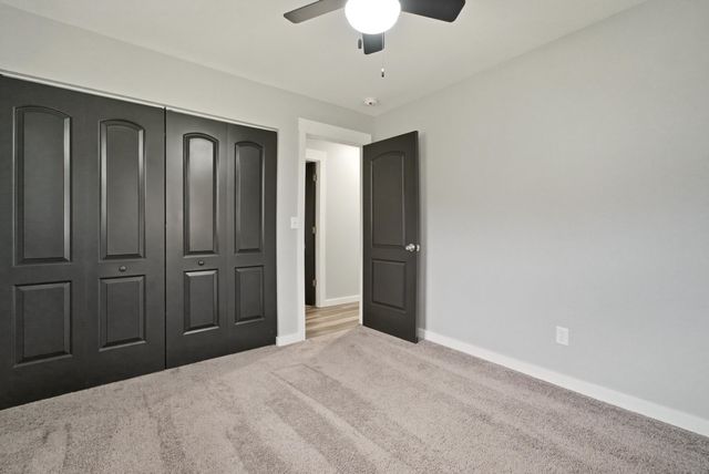 2886 Warren Street, Lake Station, IN 46405