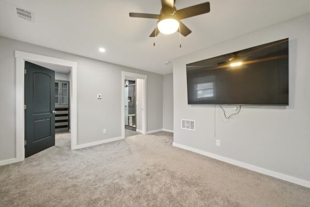 2886 Warren Street, Lake Station, IN 46405