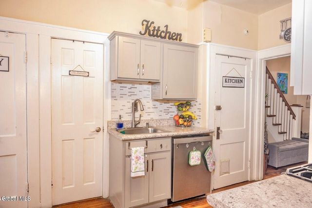 415 Second Avenue, Albany, NY 12209