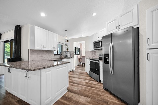 17203 N 40th Run, Loxahatchee, FL 33470