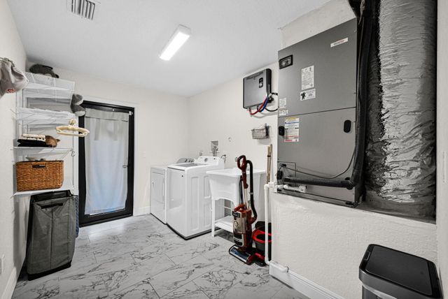 17203 N 40th Run, Loxahatchee, FL 33470