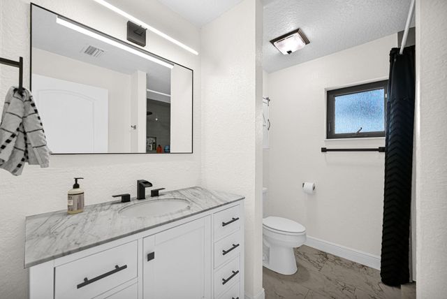 17203 N 40th Run, Loxahatchee, FL 33470