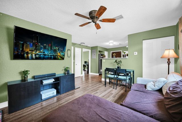 17203 N 40th Run, Loxahatchee, FL 33470