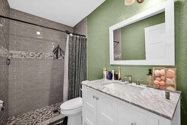 17203 N 40th Run, Loxahatchee, FL 33470