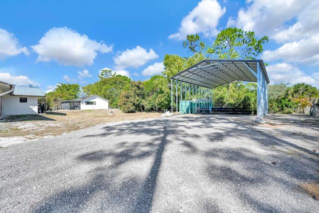 17203 N 40th Run, Loxahatchee, FL 33470