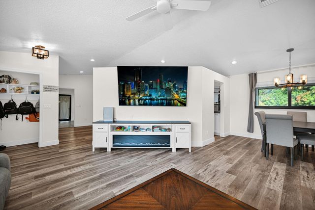 17203 N 40th Run, Loxahatchee, FL 33470