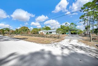 17203 N 40th Run, Loxahatchee, FL 33470