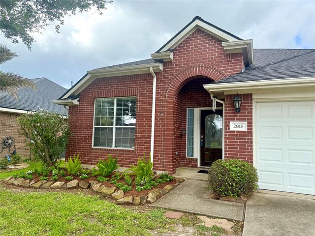2818 White Sands Drive, Deer Park, TX 77536