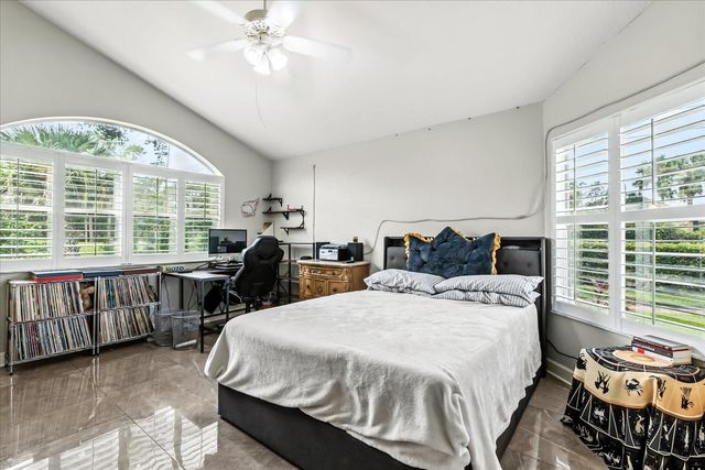 1036 GOLF VALLEY DRIVE, Apopka, FL 32712