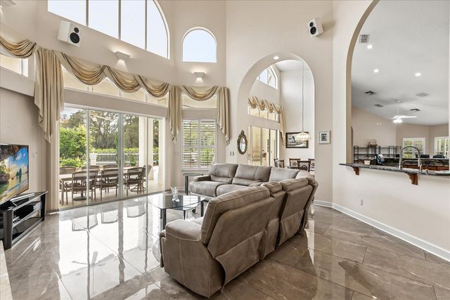 1036 GOLF VALLEY DRIVE, Apopka, FL 32712