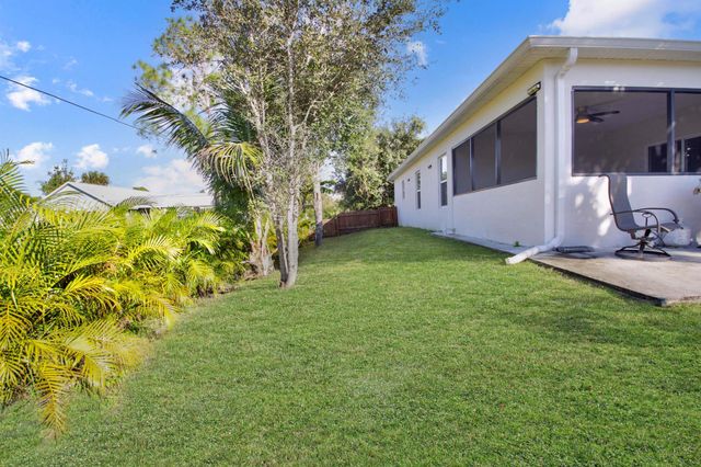 852 Jordan Avenue, Sebastian, FL 32958