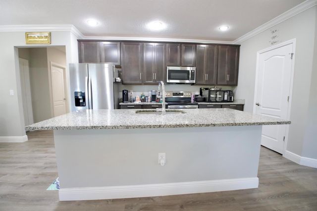 852 Jordan Avenue, Sebastian, FL 32958