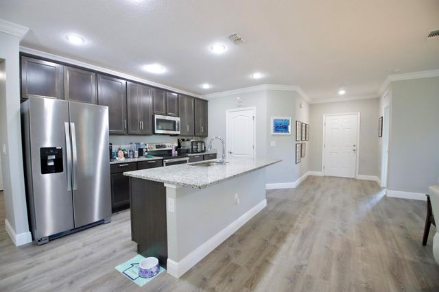 852 Jordan Avenue, Sebastian, FL 32958