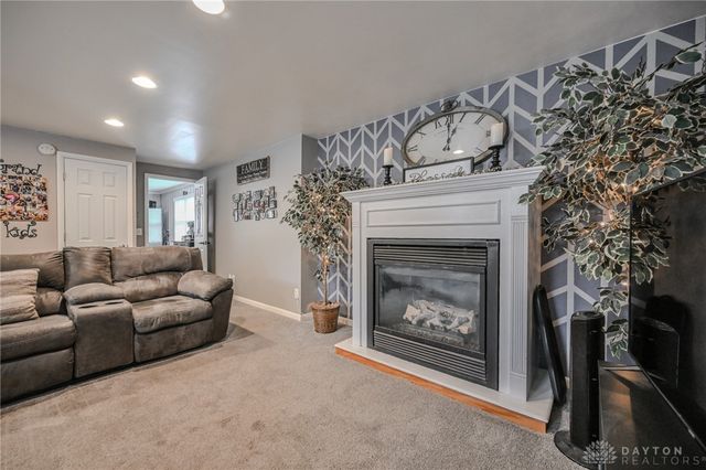 1768 Walnut Terrace, Springfield, OH 45504