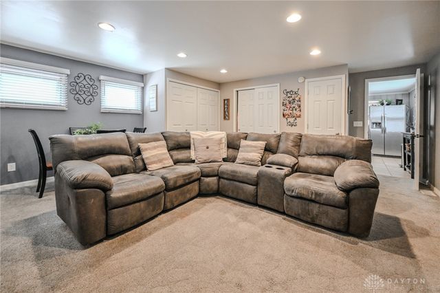1768 Walnut Terrace, Springfield, OH 45504