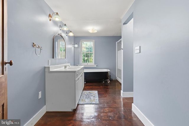 453 RAY MAR RD, Oxford, PA 19363