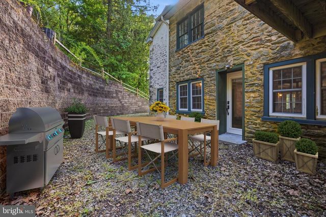453 RAY MAR RD, Oxford, PA 19363